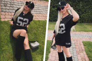 Wokalistka duetu XOXO Natalia Siemieniecka w nowej stylizacji. Koszulka NFL, perły i czarne kozaki