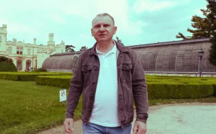 Zespół Omega wydał „Prawdziwa miłość". Teledysk powstał w ogrodach pałacu w Lednicach w Czechach