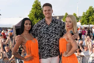 Zobacz, jak Maciek Kasprzyk wykonał „Tysiąc Czerwonych Róż" na Wielkiej Fecie Agroturystycznej w Szczytnej
