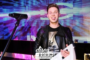 Daniel z Pięknych i Młodych to idealny mąż, ojciec oraz kucharz!