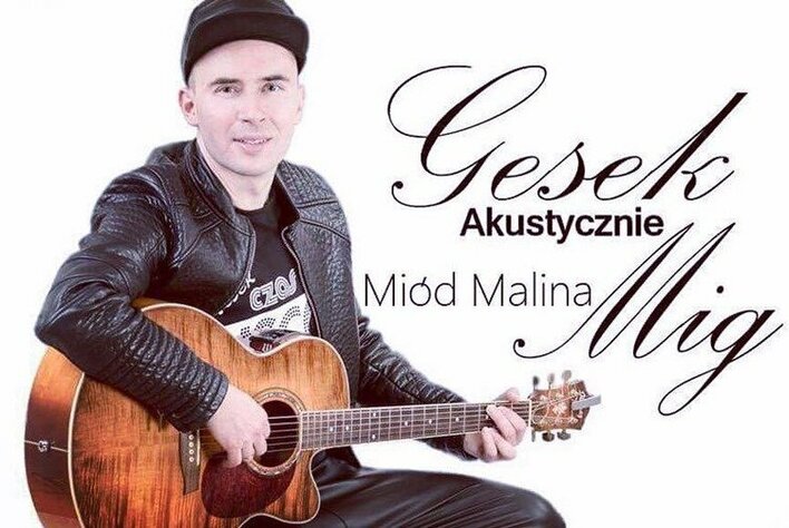 Gesek akustycznie w hicie disco polo | VIDEO