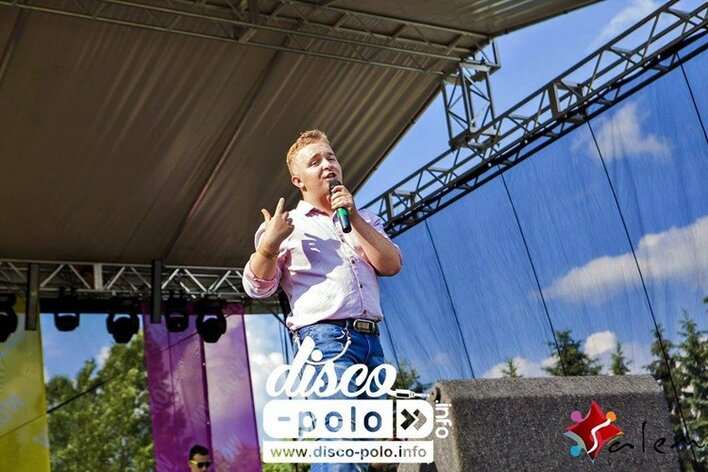 Hubert Dzikołowski obchodzi urodziny | Dziku świętuje