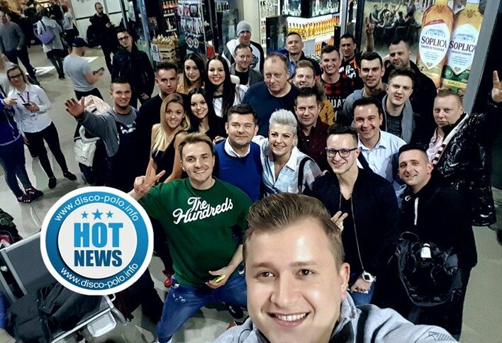 Impreza przerwana przez policję. Na scenie Akcent, Piękni i Młodzi i wielu innych