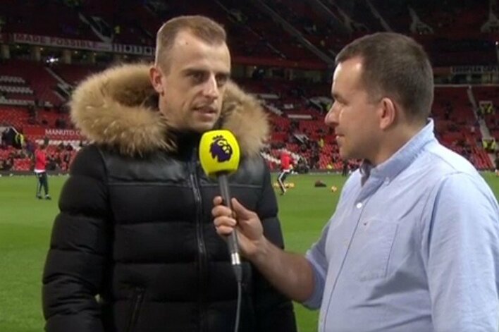 Kamil Grosicki witany w Manchesterze w rytm disco polo