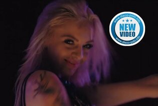 The Voices - Spódniczka | Premiera klipu