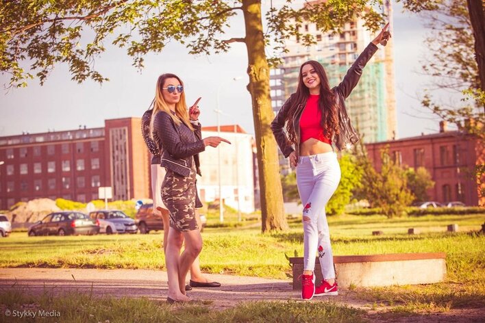 Bo w nich jest… energia! Top Girls nagrały klip „Kochaj nieprzytomnie” | FOTO