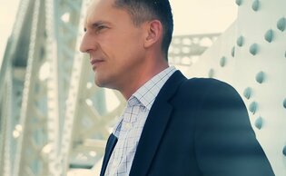 Adam Chrola - Dlaczego Tęsknie | Premiera klipu