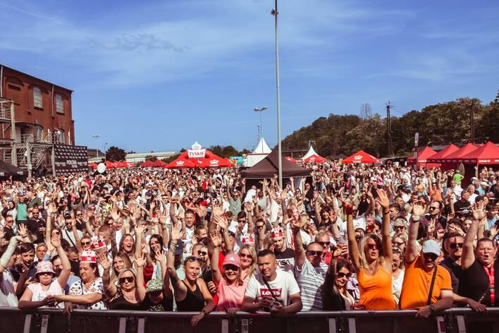 After Party: Mistrzowie Disco Polo, którzy podbijają serca fanów! Zobaczcie nagranie z koncertu z Niemiec! Ten filmik robi wrażenie!