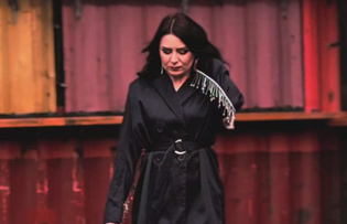 AGNESS z premierą „Nie zgasnę”. Debiutancki singiel artystki znanej z TikToka