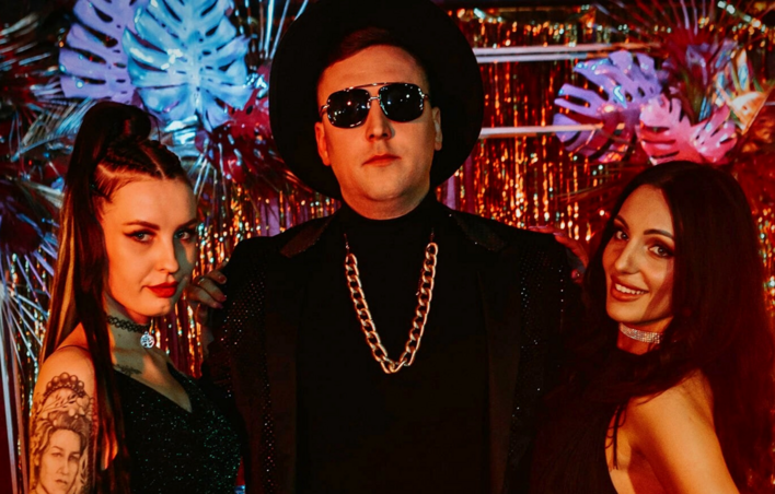 Loui Vuiton nowym hitem muzyki disco polo?! To VIDEO podbija sieć! 