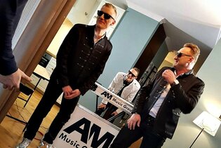 AM w premierowej produkcji | Czy podoba Wam się ta NOWOŚĆ?