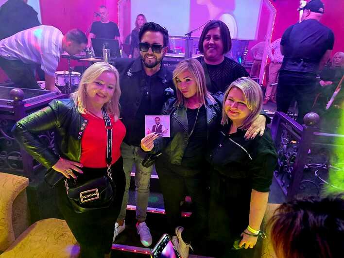 Andre porwał publiczność w Klubie Luxo Jełowa! Niezapomniana noc pełna hitów disco polo. Zobaczcie materiał 

