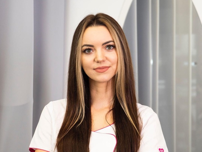 Angelika Żmiejewska - Ex Top Girls z dyplomem w kieszeni! Gwiazda disco polo zaczyna nowy etap w swoim życiu?! 