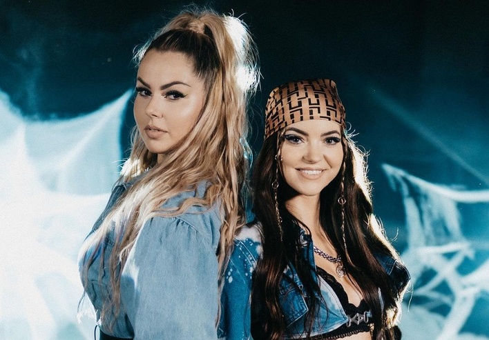 Byłe wokalistki Top Girls założyły nowy zespół TOPKY! Angelika Żmijewska i Paula Karpowicz pokazały fragment nowego teledysku! Fani disco polo zachwyceni! 