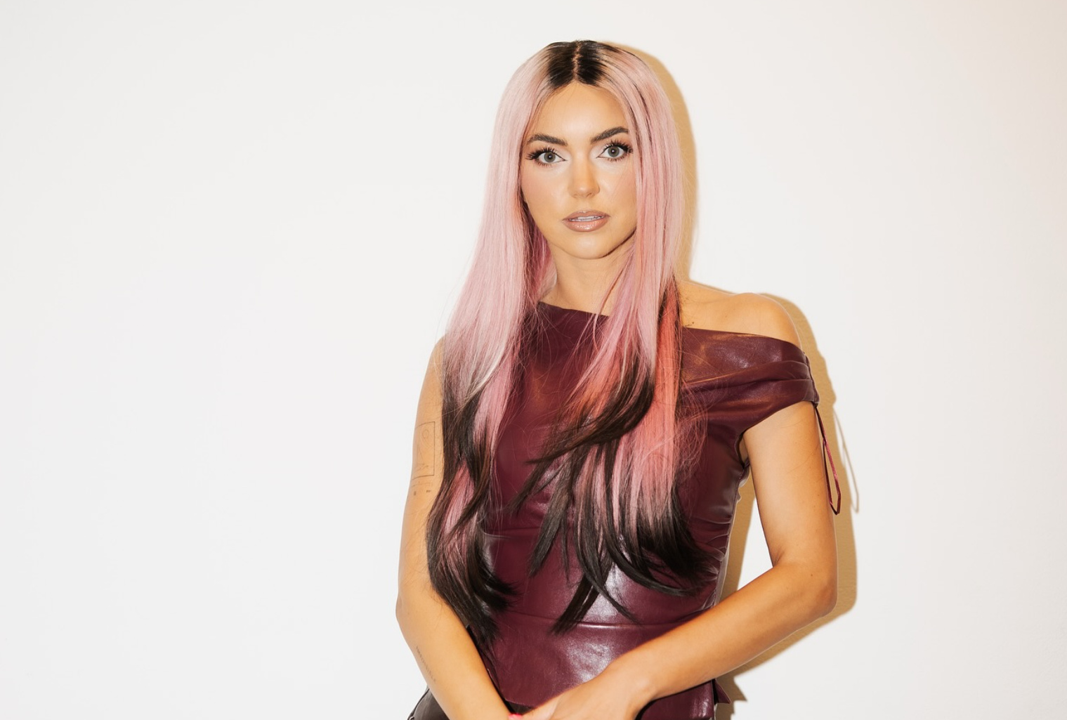 Angelika Żmijewska z Topky pokazała nagranie tuż po przebudzeniu. Tak wygląda bez sceny i świateł