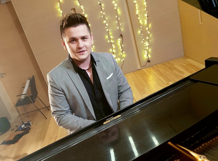 Arek Kopaczewski z nowym teledyskiem. Tylko u nas szczegóły nowej produkcji | Koniecznie zobacz 