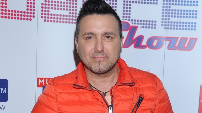 Artyści disco polo przy kieliszkach z denaturatem! Butelka w połowie pusta! 