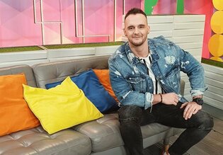 Znany wokalista disco polo chwali się nowym kabrioletem! Będziecie w szoku jak wygląda! 