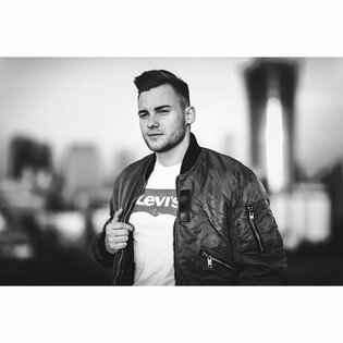 Gwiazdor disco polo z wynikiem dodatnim. Wirus bezpardonowo wkroczył do branży disco polo!