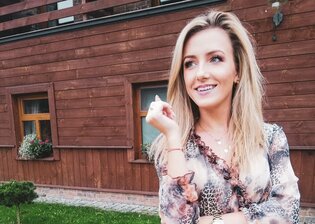 Artystka disco polo promienieje! Co jest przyczyną takiego stanu?