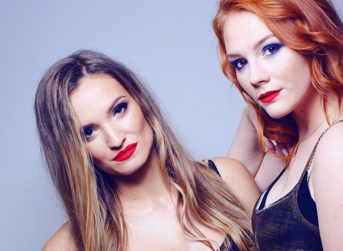 Artystka disco polo w ciąży? Wymowne zdjęcie pojawiło się na social mediach popularnego zespołu!