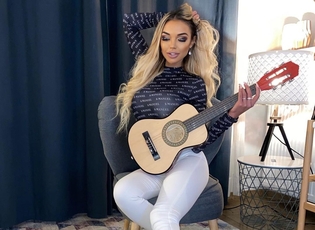 Gwiazda disco polo totalnie nago?! Upojna fotografia wstrząsnęła internetem
