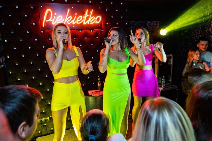 Artystki z zespołu Top Girls opuszczają kraj! Gwiazdy disco polo zdecydowały się podbić świat! 