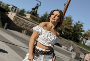 Asia Korycka prezentuje nowy singiel „Gdy budzę się”. Zobacz przedpremierę! 