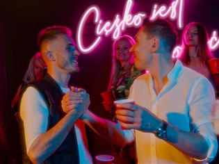 Babski Świat Remix: VNOROVSKI i DB rewolucjonizują polski rynek muzyczny?!