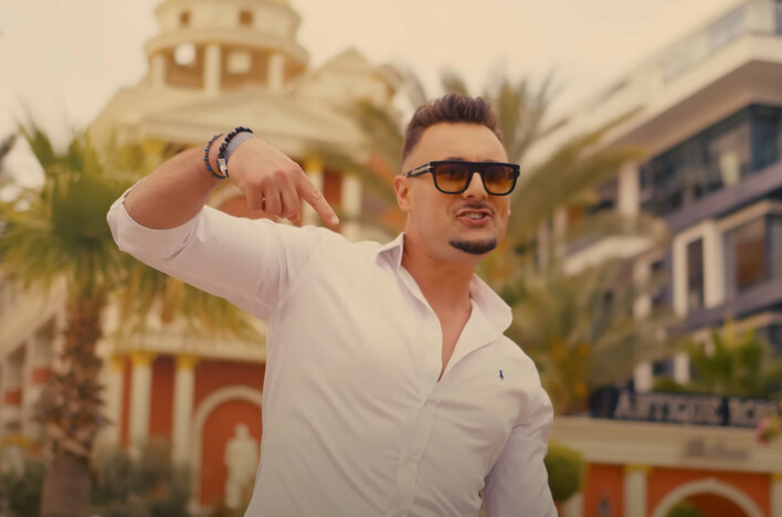 „Bajlando” – Nowe oblicze hitu od Effect