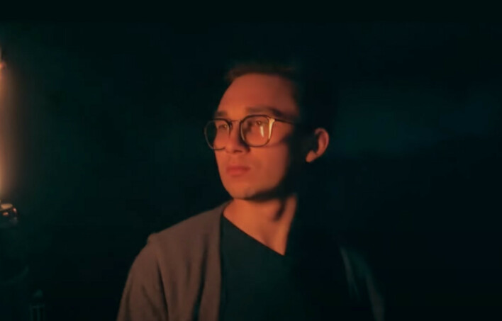 Bartłomiej Sojka prezentuje „Tańczę sam”. Ta premiera może być początkiem zupełnie nowej drogi