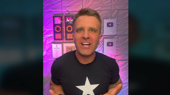 Bartosz Jagielski z nowym hitem „Ty jesteś Hot„ podbije branże muzyczną w Polsce?! Posłuchaj przedpremiery!
