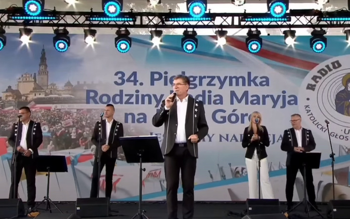 Bayer Full na Jasnej Górze z utworem „Chcę żyć” podczas XXXIV Pielgrzymki Rodziny Radia Maryja