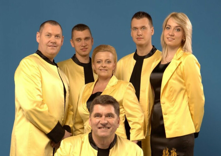 Bayer Full na scenie w Żurominie: Połączenie pokoleń w rytmie disco polo