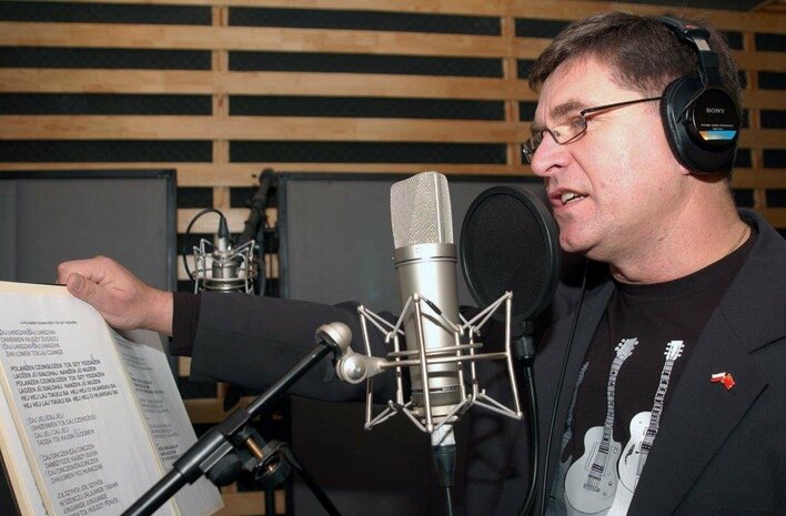 Bayer Full odświeży wielki przebój?!