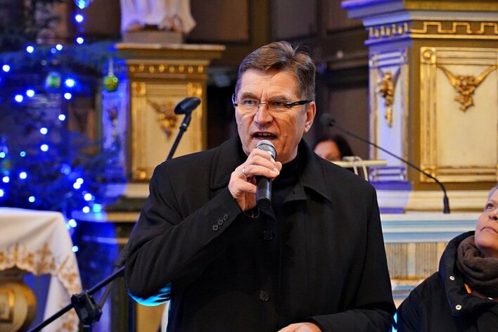 Cesarz muzyki disco polo przeszedł operację! Kolejna przed nim! 