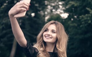 BezDwóchZdań - Nic Więcej | Premiera teledysku