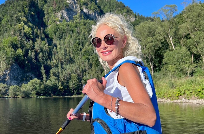 Błogie chwile znanej wokalistki disco polo! Zobaczcie jak Elwira Mejk relaksuje się w polskich górach!