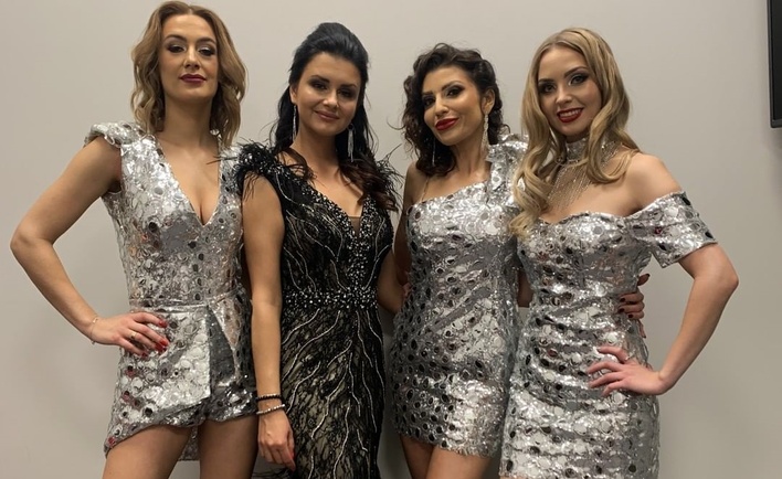 Boginie disco polo?! Cztery urocze wokalistki zapozowały razem do zdjęcia! Artystki szykują niespodziankę?! 