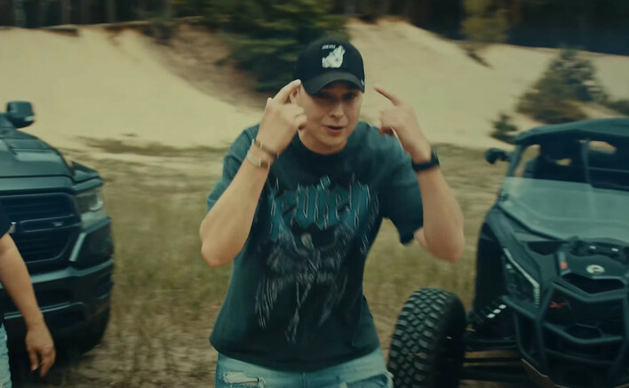 „Boomerang„ Dejwa i Moozi zdobywa serca fanów. Czy ta nietypowa współpraca to nowy hit disco polo?