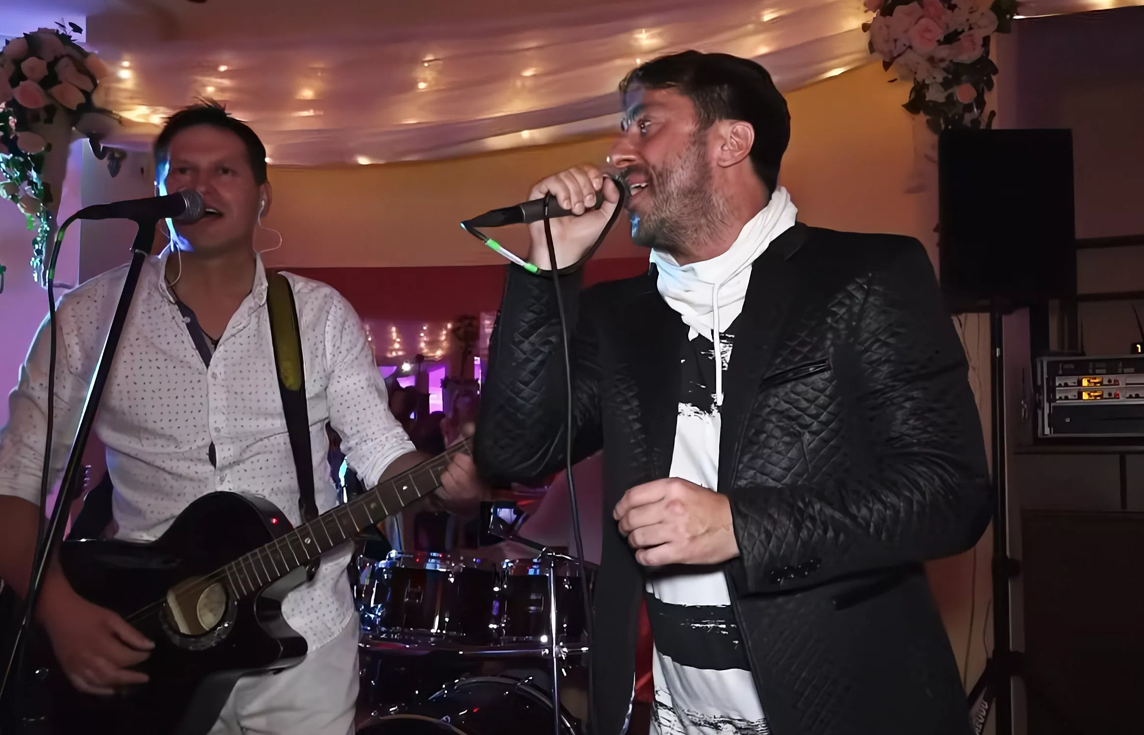 Takiego duetu nikt się nie spodziewał! Boys i Classic razem na weselu, nagranie hitem VIDEO