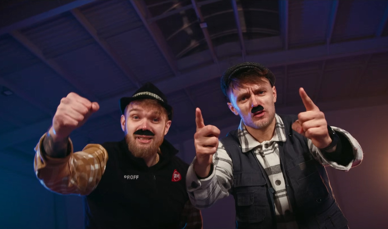 Bracia Malczyńscy zaskakują świat muzyczny! Disco Polo i Audi w roli głównej!