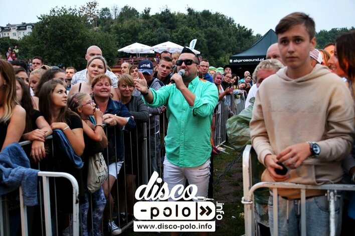 Było mu przykro! Teraz jest liderem w branży - Andre ponownie świętuje! Gratulacje! 