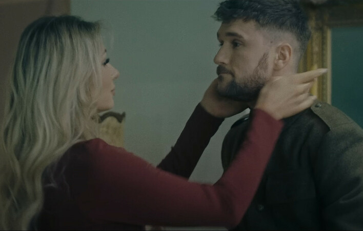 Cała Polska pokochała nową wersję „Szukaj mnie„ od Camastury i Defis! | VIDEO