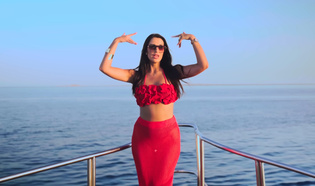 Caroline prezentuje nastrojową nowość „Znów Ty”.