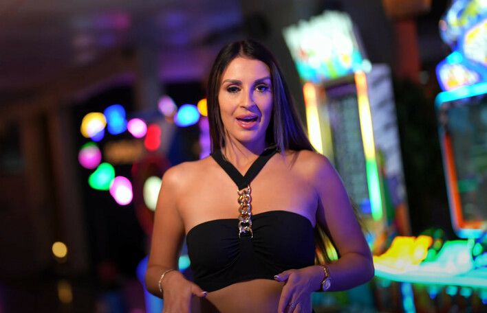 Caroline prezentuje premierę „El Gran Final”. Nowy singiel łączy hiszpański temperament i polską wrażliwość