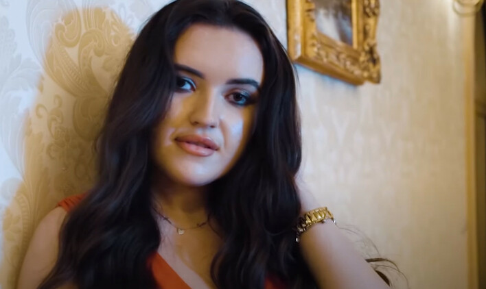 Cash – Nowa sensacja na scenie Disco Polo? Odkryjcie fenomen zespołu, który podbija rynek!