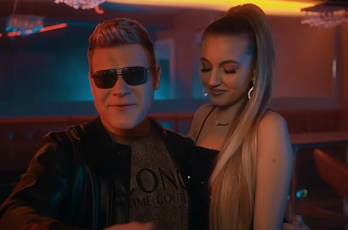 Cash wznosi Disco Polo na wyżyny z hitem ”Z Tobą mam kosmos”