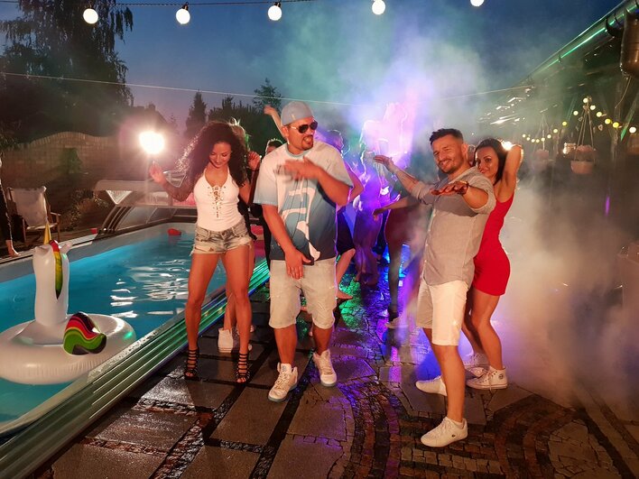 CHUCHO feat. HCR - Grzeszna | Premiera klipu