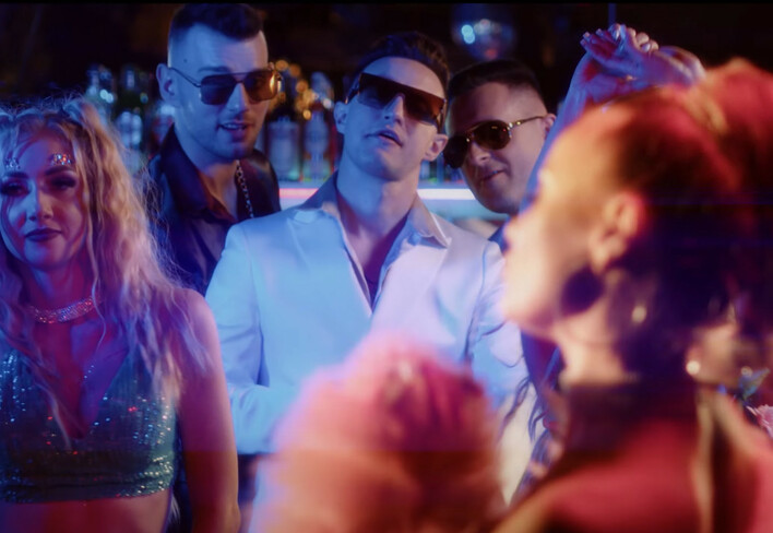 Grupa Playboys zaatakowała rynek premierą „Ciao Ciao!„ To największe zaskoczenie w branży disco polo?! Fani „ to jak italo disco„